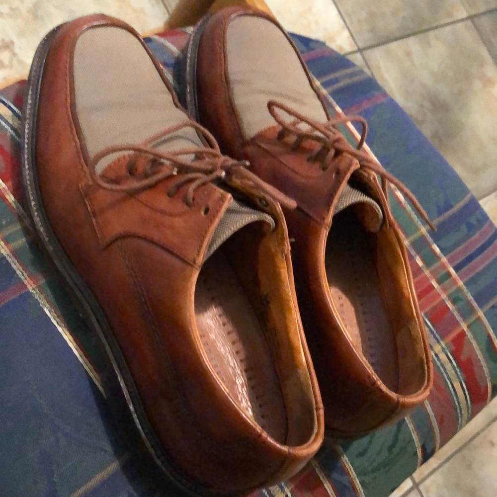 Beautiful Johnston & Murphy shoes for men made in Italy